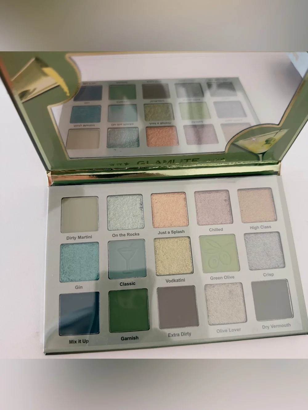 NWT Glamlite Dirty Martini Eyeshadow Palette